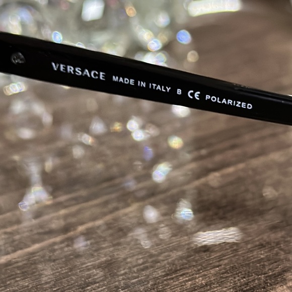 VersacenVE4293B GB1/T3 57 - Black Polarized - Picture 6 of 15